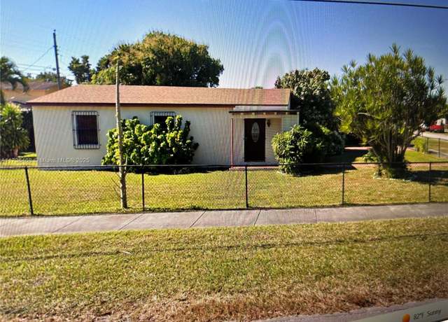 Property at 7500 SW 39th St, Miami, FL 33155, 3 beds, 1 bath