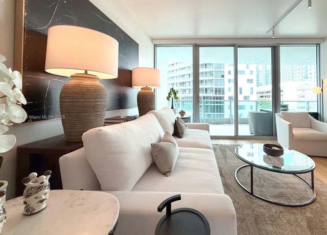 Property at 1331 Brickell Bay Dr #506, Miami, FL 33131, 1 bed, 1 bath