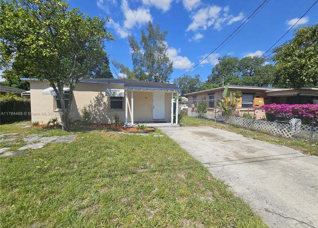 Property at 723 NW 15th Way, Fort Lauderdale, FL 33311, 4 beds, 1 bath