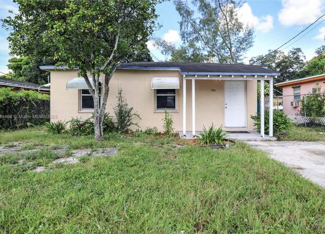 Property at 723 NW 15th Way, Fort Lauderdale, FL 33311, 4 beds, 1 bath