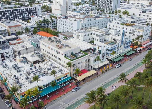 Property at 918 Ocean Dr #201, Miami Beach, FL 33139, 1 bed, 1 bath