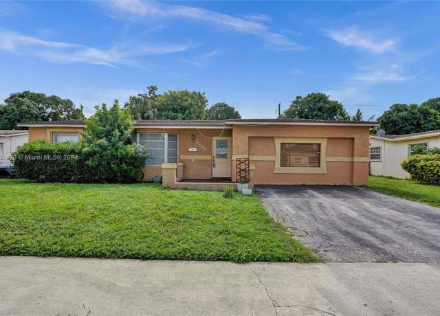 Property at 3450 NW 43rd Pl, Lauderdale Lakes, FL 33309, 4 beds, 2 baths