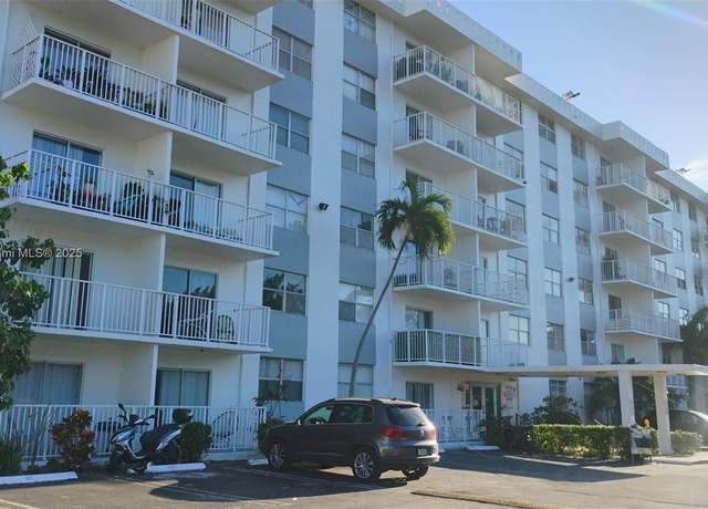 Property at 16465 NE 22nd Ave #114, North Miami Beach, FL 33160, 1 bed, 1 bath