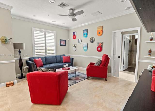 Property at 3063 NW 126th Ave, Sunrise, FL 33323, 3 beds, 3 baths