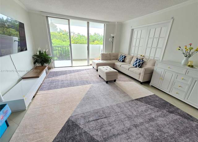 Property at 2780 NE 183rd St #409, Aventura, FL 33160, 2 beds, 2 baths