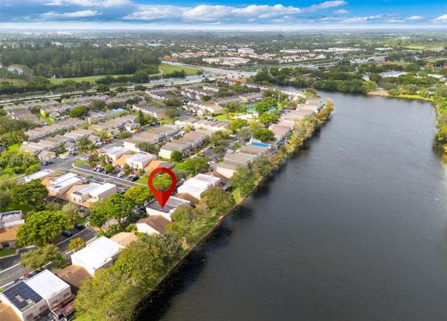 Property at 1333 NW 122nd Ter #1333, Pembroke Pines, FL 33026, 3 beds, 2.5 baths