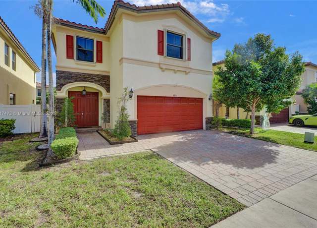 Property at 8831 W 34th Ct, Hialeah, FL 33018, 4 beds, 3.5 baths