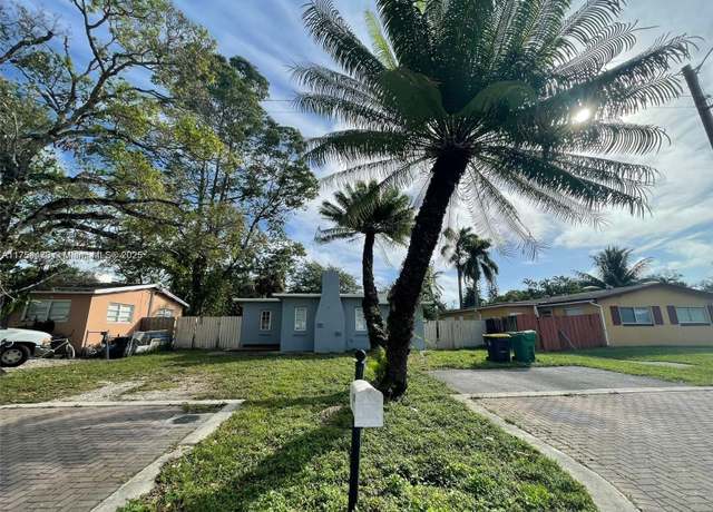 Property at 4896 SW 28th Ter, Dania Beach, FL 33312, 3 beds, 2 baths