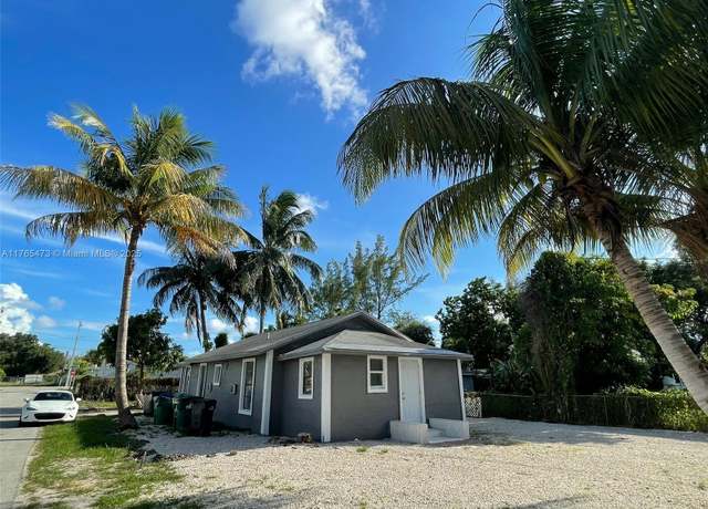 Property at 900 NW 80th St, Miami, FL 33150, 2 beds, 1 bath