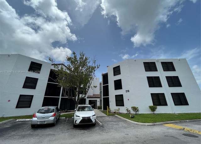 Property at 210 Lake Pointe Dr #107, Oakland Park, FL 33309, 2 beds, 2 baths