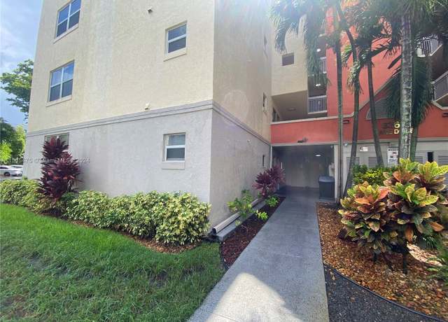 Property at 8363 Lake Dr #101, Doral, FL 33166, 1 bed, 1 bath