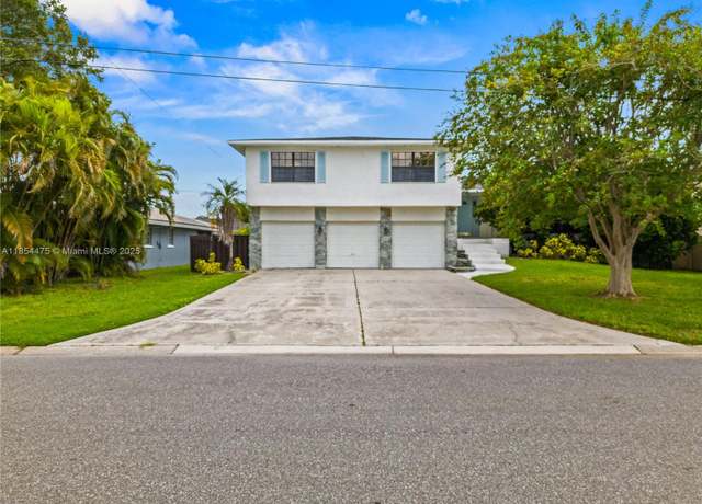 Property at 1731 Clearwater Harbor Dr, Largo, FL 33770, 5 beds, 3 baths