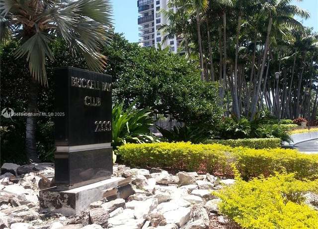 Property at 2333 Brickell Ave #2116, Miami, FL 33129, 2 beds, 2 baths
