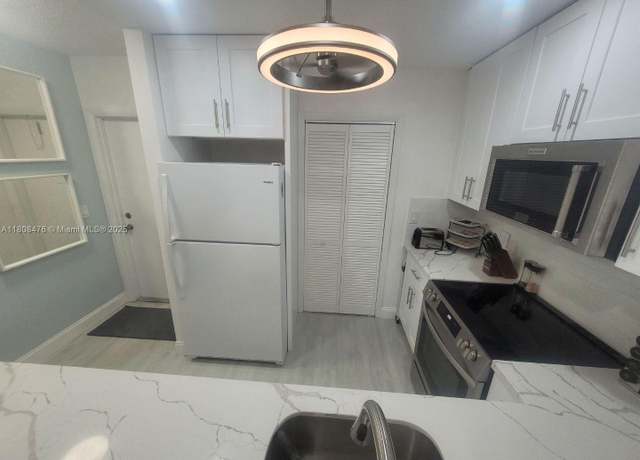 Property at 300 Golden Isles Dr #217, Hallandale Beach, FL 33009, 1 bed, 1 bath