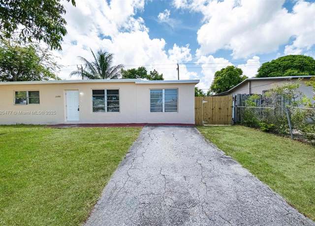 Property at 21200 NE 12th Ct, Miami, FL 33179, 3 beds, 2 baths