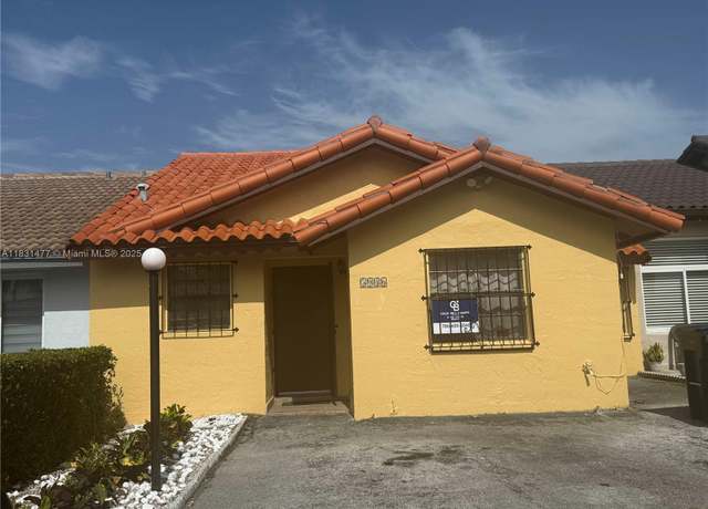 Property at 5046 SW 145th Ave, Miami, FL 33175, 3 beds, 2 baths