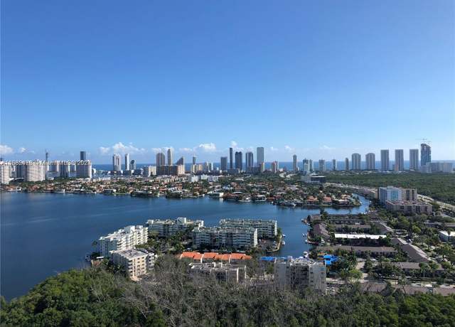 Property at 16385 Biscayne Blvd #2020, North Miami Beach, FL 33160, 1 bed, 2 baths