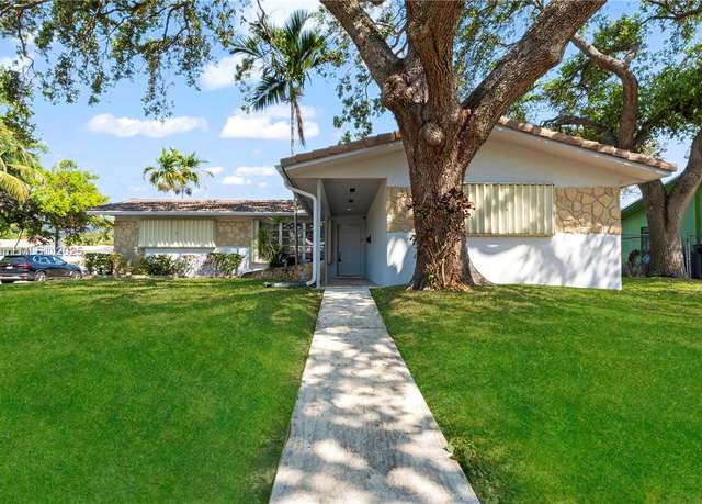 Property at 3349 W Park Rd, Hollywood, FL 33021, 4 beds, 2 baths