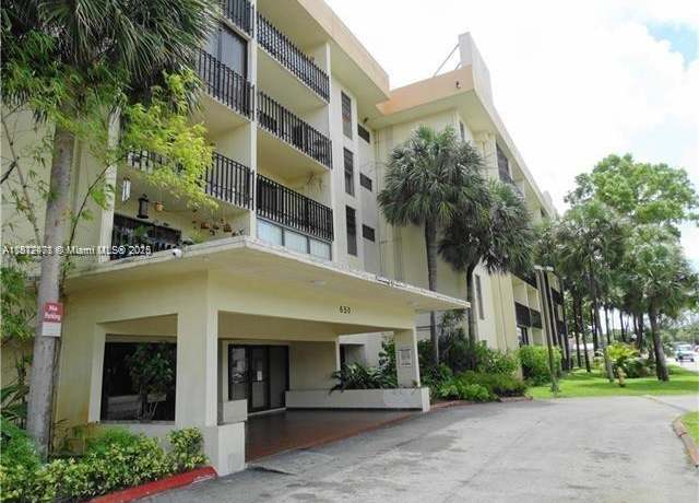 Property at 650 NE 149th St Unit 110A, Miami, FL 33161, 2 beds, 1.5 baths
