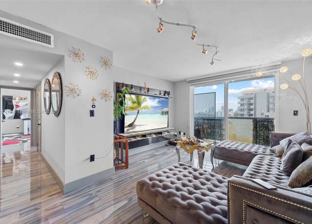 Property at 1345 Lincoln Rd #1105, Miami Beach, FL 33139, 2 beds, 2 baths