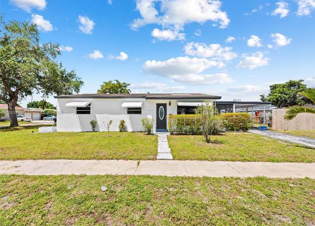 Property at 7501 Lincoln St, Hollywood, FL 33024, 3 beds, 1.5 baths