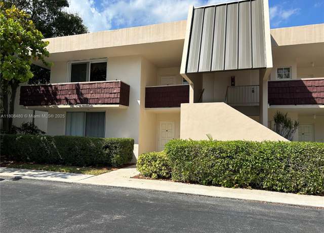 Property at 2701 Palm Aire Dr #104, Pompano Beach, FL 33069, 3 beds, 2 baths
