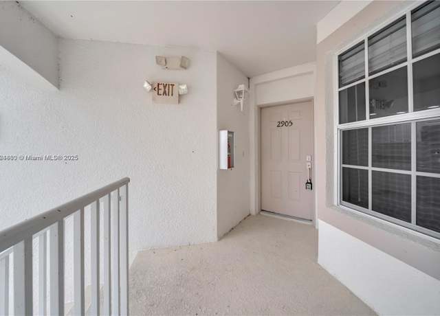 Property at 365 Stella Maris Dr N #2905, Naples, FL 34114, 3 beds, 2 baths