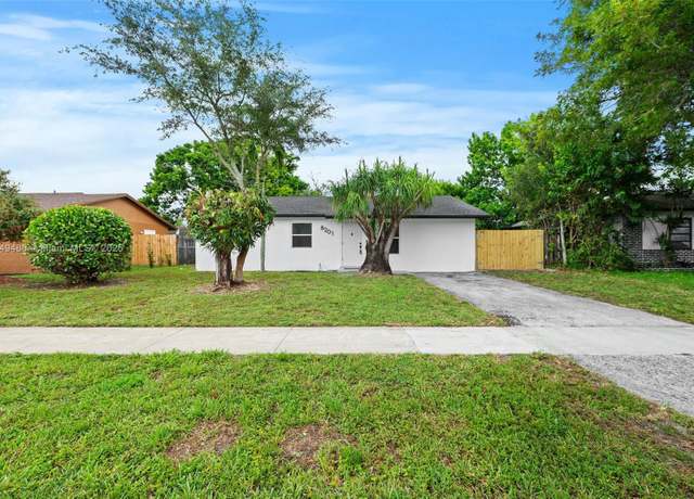 Property at 8201 SW 7th Ct, North Lauderdale, FL 33068, 3 beds, 2 baths