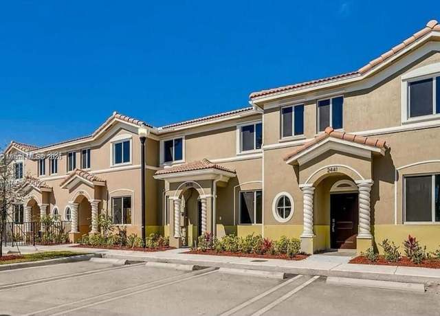 Property at 1022 SE 23rd Ave #1022, Homestead, FL 33035, 4 beds, 3 baths