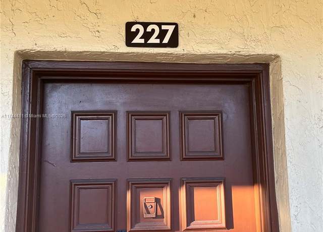 Property at 3141 NW 47th Ter #227, Lauderdale Lakes, FL 33319, 1 bed, 1.5 baths