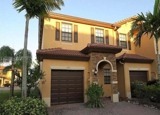 Property at 387 NE 37th Ter, Homestead, FL 33033, 3 beds, 2.5 baths