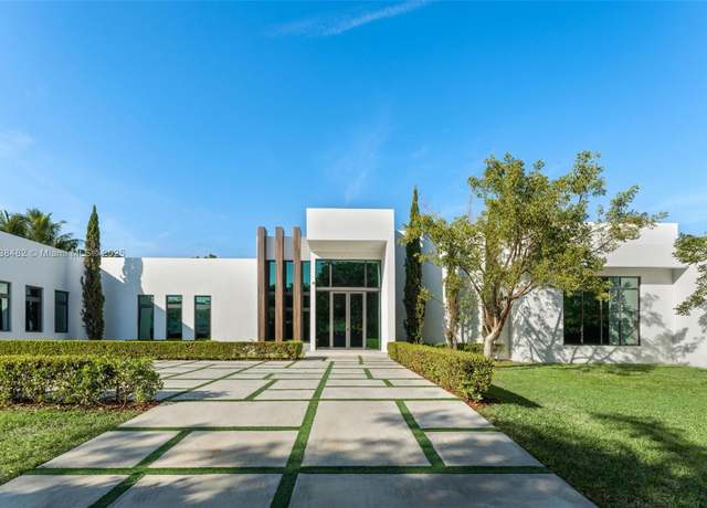Property at 6175 SW 128th St, Pinecrest, FL 33156, 6 beds, 7 baths