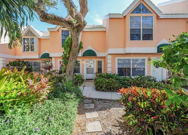 Property at 1406 Coral Oak Ln #903, Vero Beach, FL 32963, 2 beds, 2.5 baths