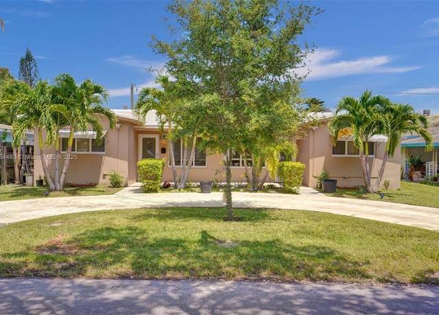 Property at 1737 N 16th Ct, Hollywood, FL 33020, 4 beds, 3 baths