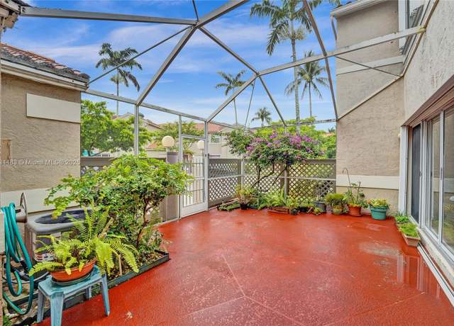 Property at 11167 Long Boat Dr, Cooper City, FL 33026, 3 beds, 2.5 baths
