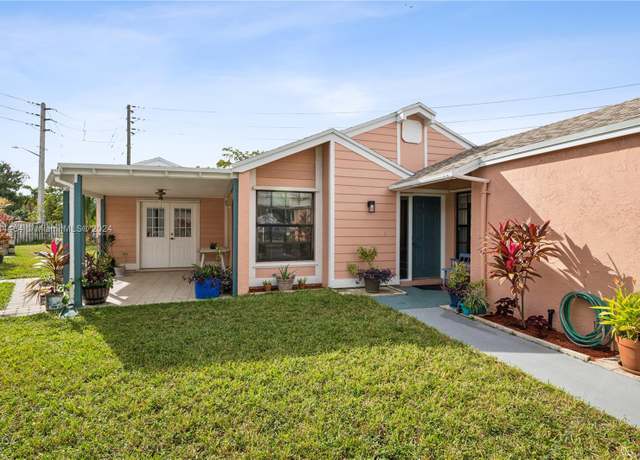 Property at 2430 SW 86th Ave, Miramar, FL 33025, 3 beds, 3 baths