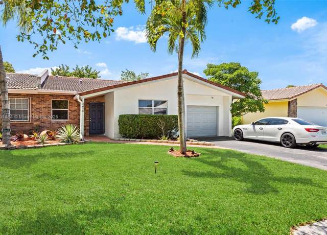 Property at 2426 NW 91st Ave, Coral Springs, FL 33065, 4 beds, 3 baths