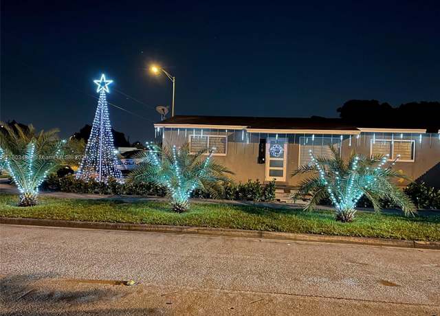 Property at 3195 W 10th Ave, Hialeah, FL 33012, 4 beds, 3 baths
