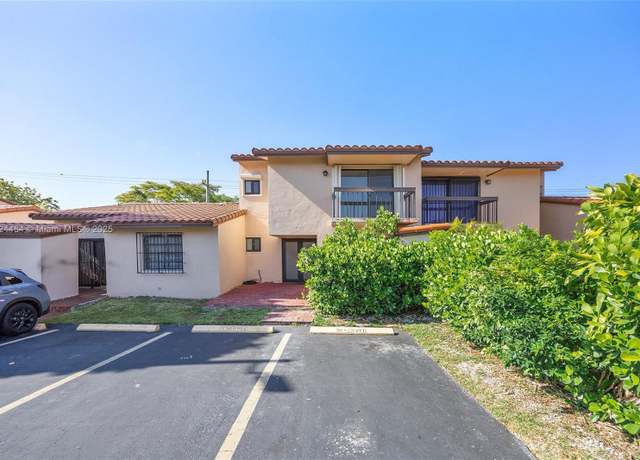 Property at 3809 SW 82nd Ave Unit V-21, Miami, FL 33155, 3 beds, 2.5 baths