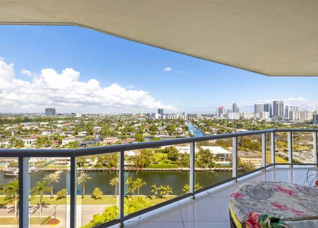 Property at 3640 Yacht Club Dr #1601, Aventura, FL 33180, 3 beds, 2 baths