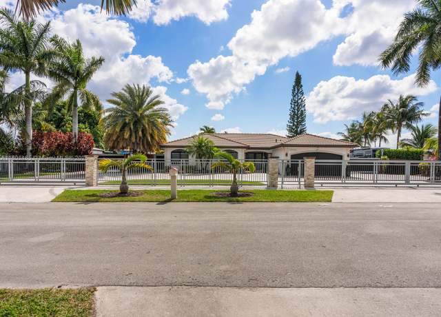 Property at 17091 SW 156th Ct, Miami, FL 33187, 3 beds, 2 baths