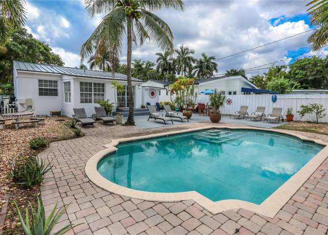 Property at 1403 Fletcher St, Hollywood, FL 33020, 3 beds, 2 baths