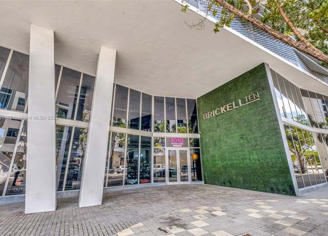 Property at 1010 SW 2nd Ave Unit LPH05, Miami, FL 33130, 3 beds, 3.5 baths