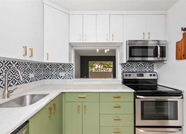 Property at 6890 N Kendall Dr Unit B202, Pinecrest, FL 33156, 2 beds, 1.5 baths