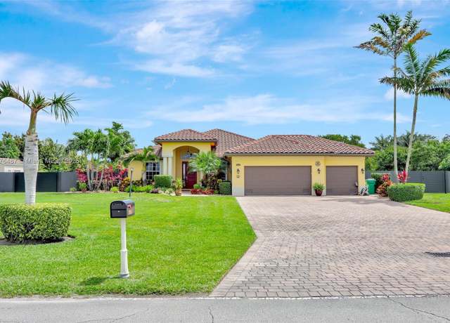 Property at 20951 SW 134th Ave, Miami, FL 33177, 4 beds, 3 baths