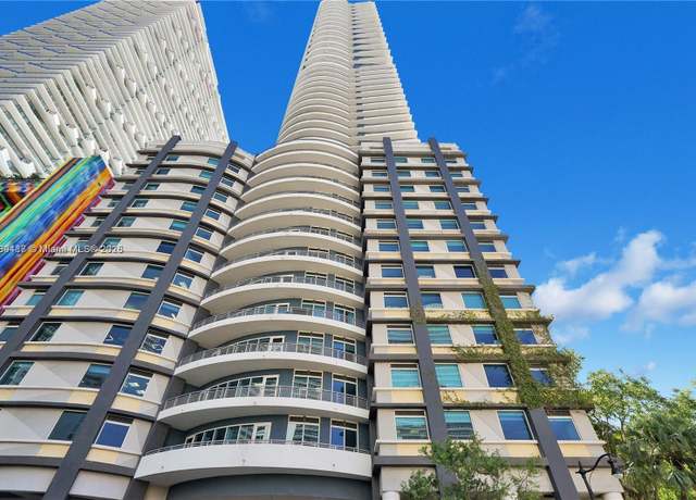 Property at 60 SW 13th St #5013, Miami, FL 33130, 2 beds, 2.5 baths