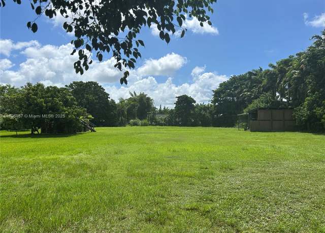 Property at 16101 SW 208 Ave, Miami, FL 33187