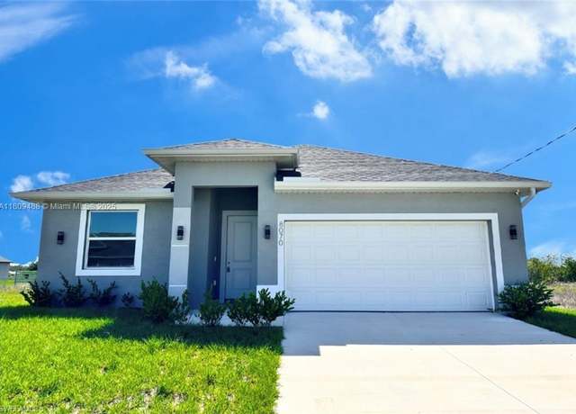 Property at 8070 Marsh Cir, La Belle, FL 33935, 3 beds, 2.5 baths