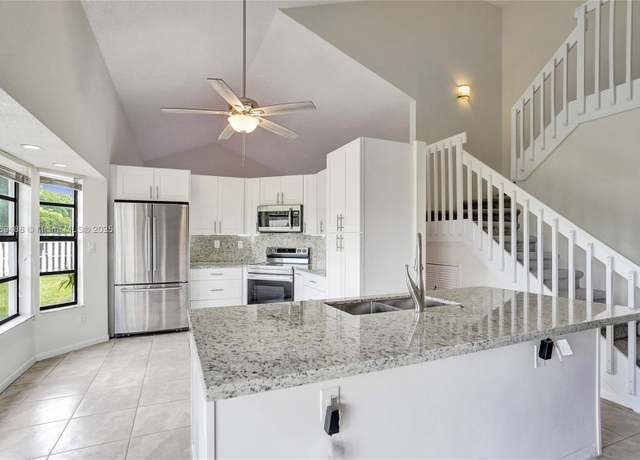 Property at 640 Fairfax Ave, Davie, FL 33325, 4 beds, 2.5 baths
