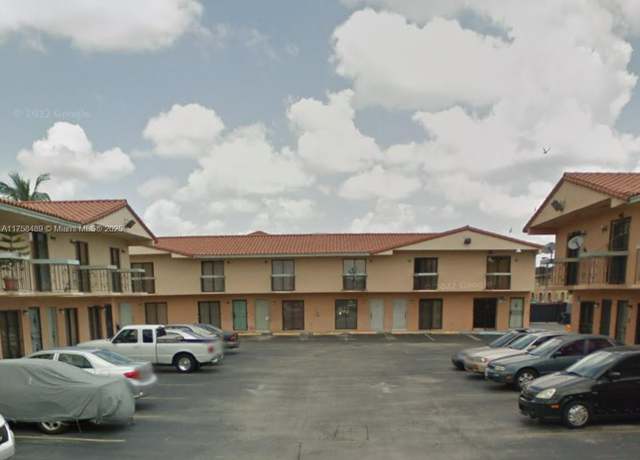Property at 7993 NW 7th St Unit E4, Miami, FL 33126, 2 beds, 1.5 baths